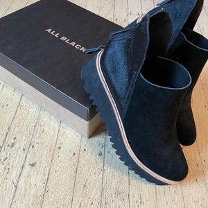 ALL BLACK BRAND Women’s Jungle Tread Leather Calf Hair Booties (size 38)